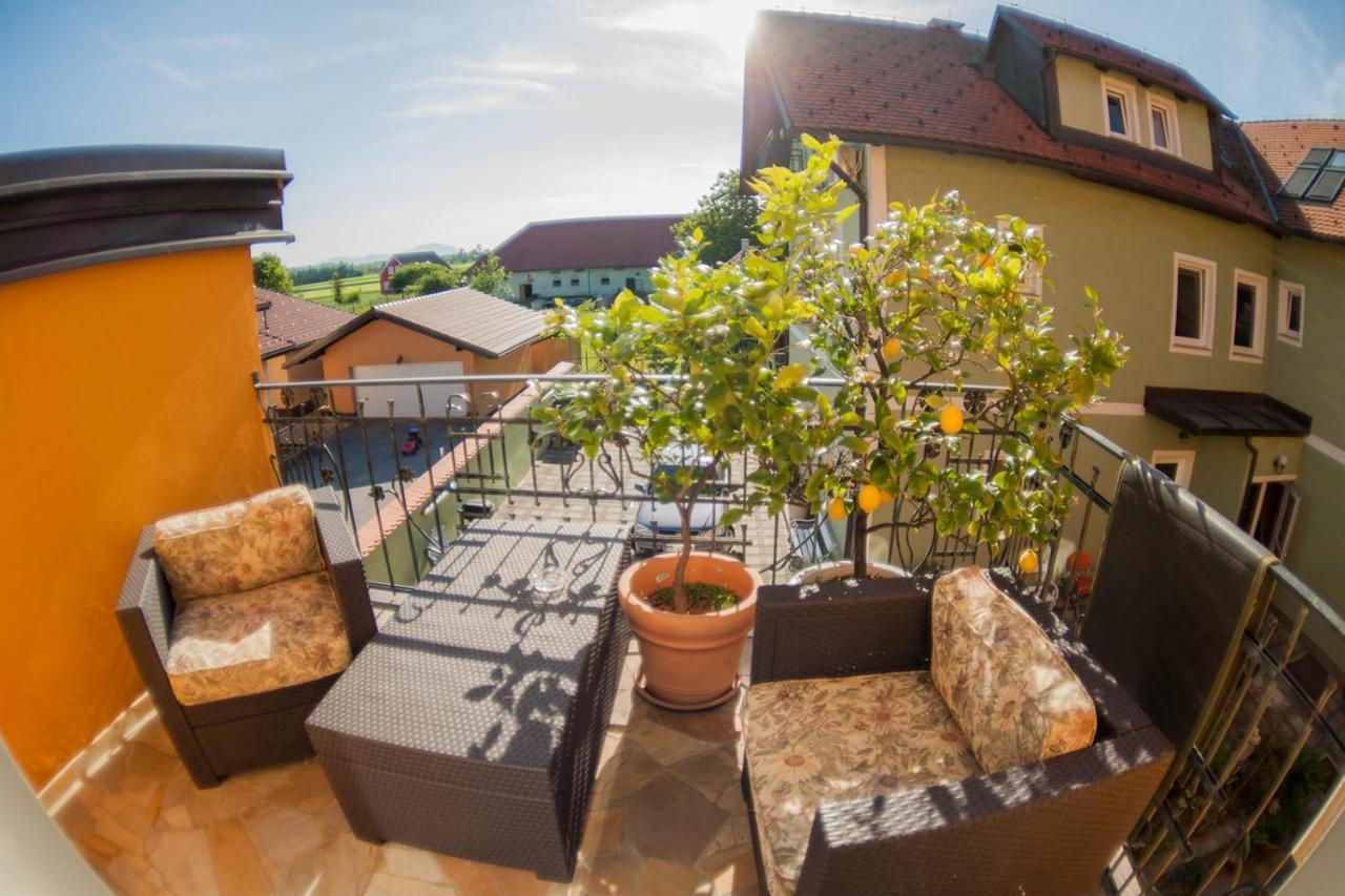 Hostel Sonce Ptuj Ngoại thất bức ảnh