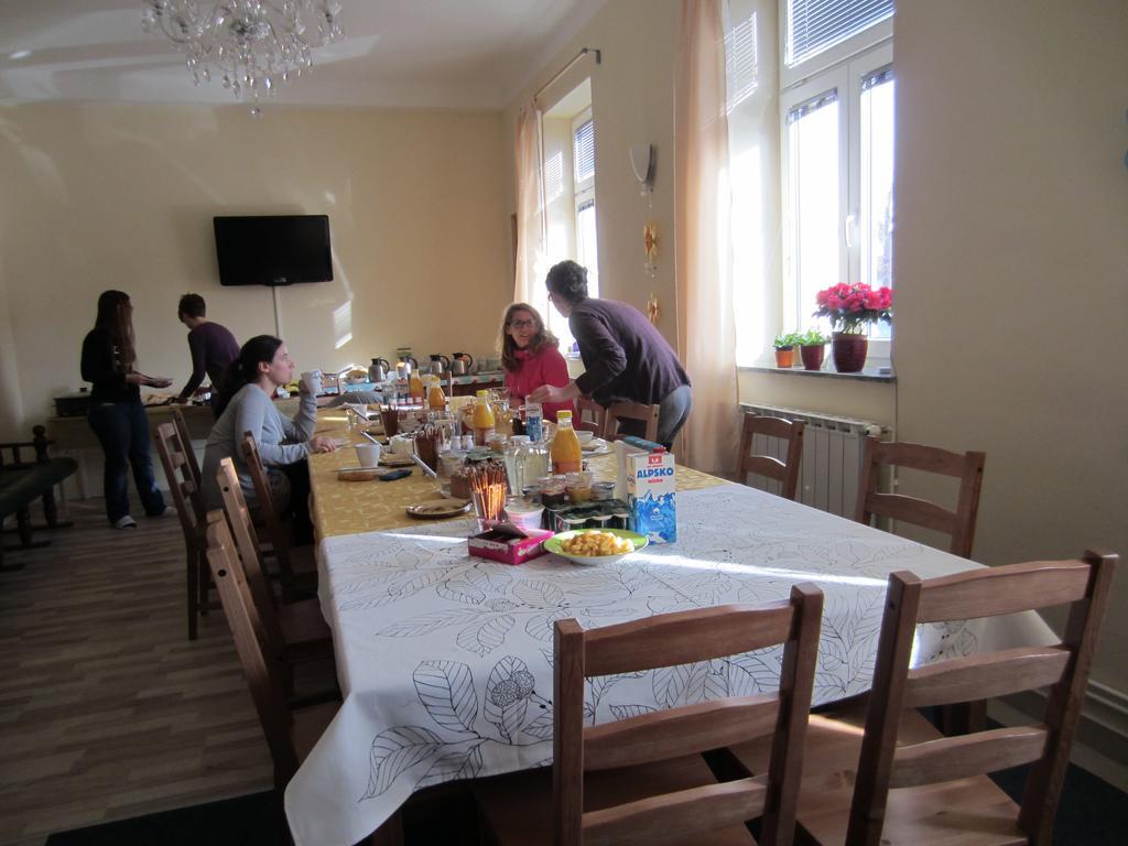 Hostel Sonce Ptuj Ngoại thất bức ảnh